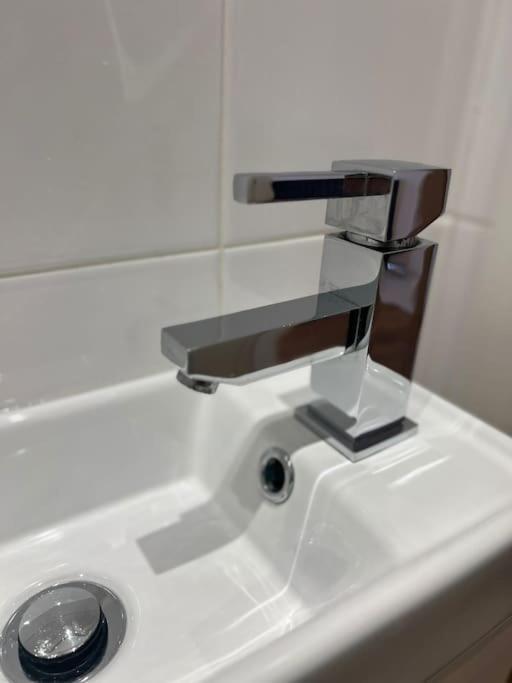 Hu1 Stylish Cozy Central Apartment Wifi H3 Kingston upon Hull Eksteriør bilde